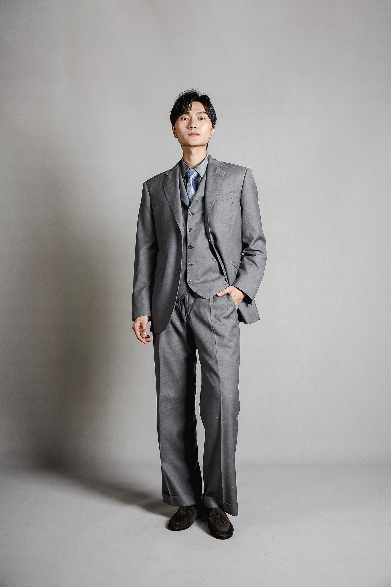 Gray Scale Elegance