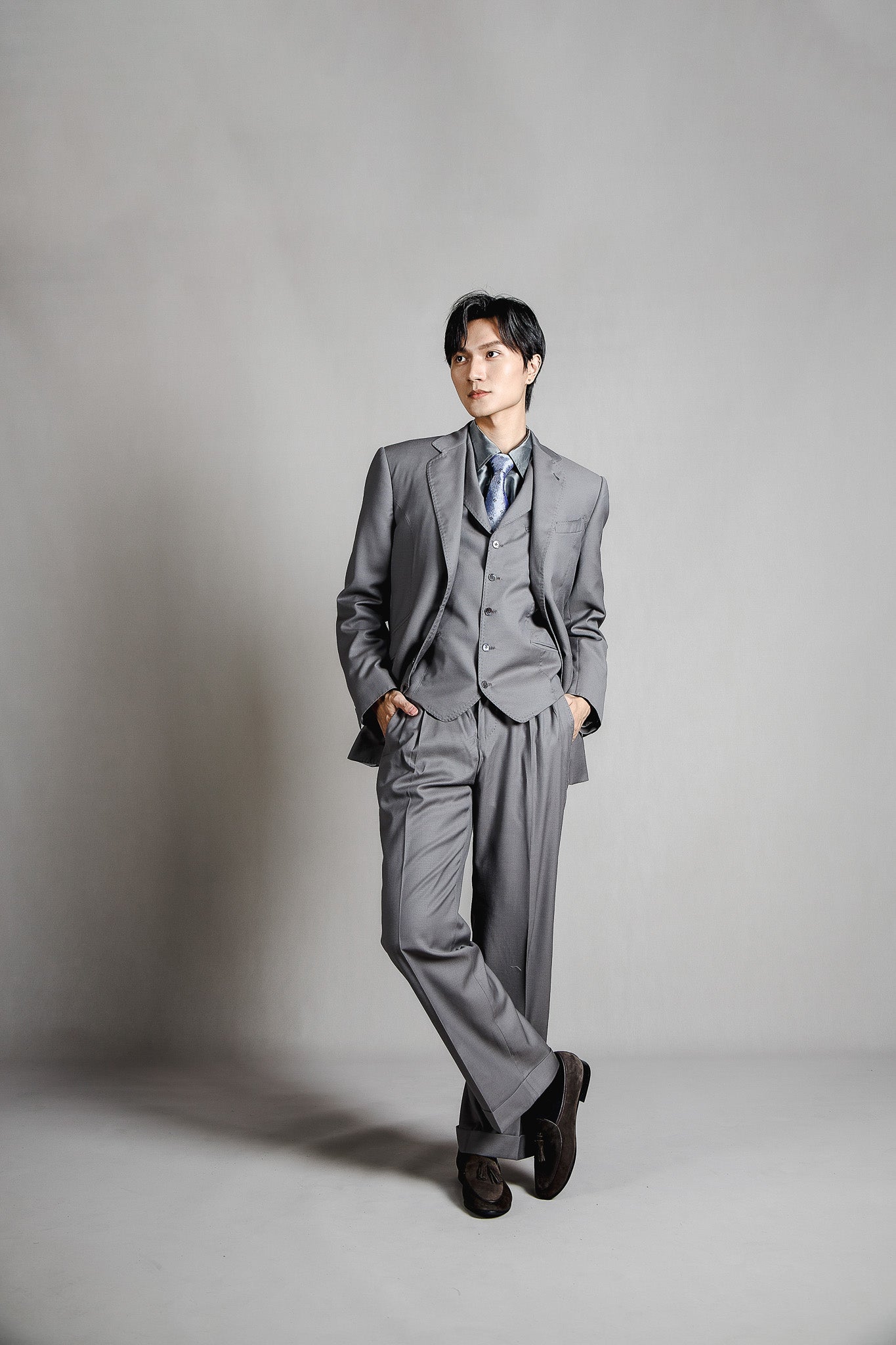 Gray Scale Elegance